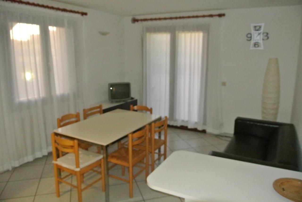 Condominio Maria Lignano Sabbiadoro Exterior foto